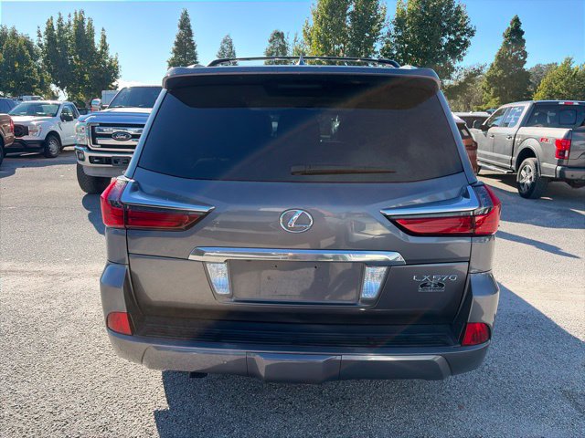 Used 2016 Lexus LX 570 4WD w/ Luxury Package image 6