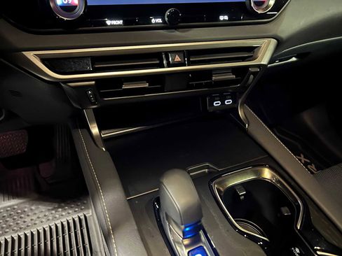 Used 2023 Lexus RX 350 Premium Plus image 34