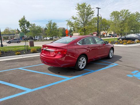 Used 2014 Chevrolet Impala LT w/ Convenience Package FWD image 5