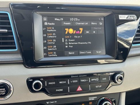 Used 2018 Kia Niro LX FWD image 20