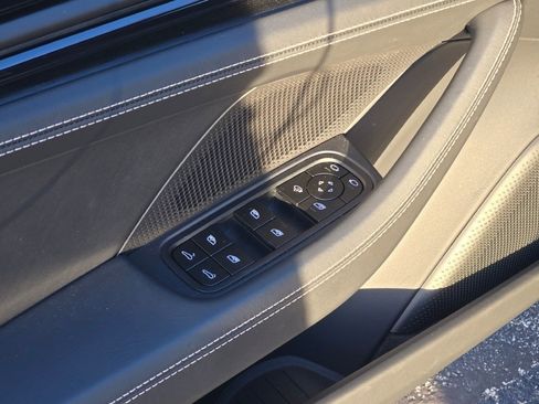 Used 2025 Porsche Panamera 4 image 19