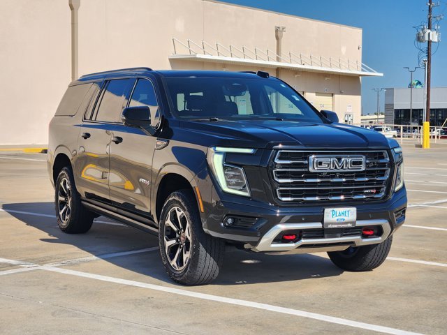 Used 2026 GMC Yukon XL AT4 w/ AT4 Premium Package AWD/4WD image 3