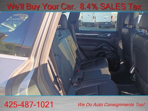 Used 2014 Porsche Cayenne Platinum Edition AWD/4WD image 16