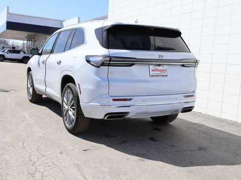New 2026 Buick Enclave Avenir w/ Super Cruise Package AWD/4WD image 94