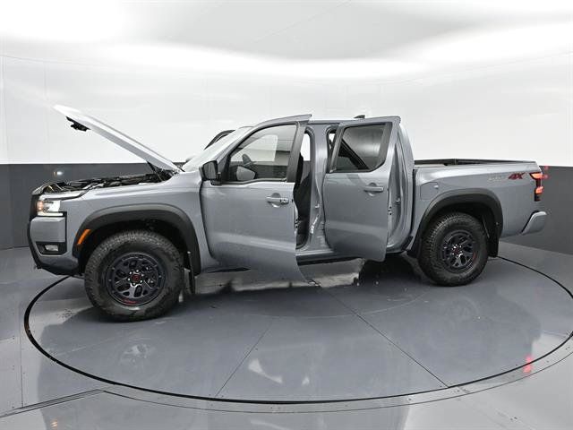 Used 2025 Nissan Frontier PRO-4X w/ Pro Convenience Package AWD/4WD image 42