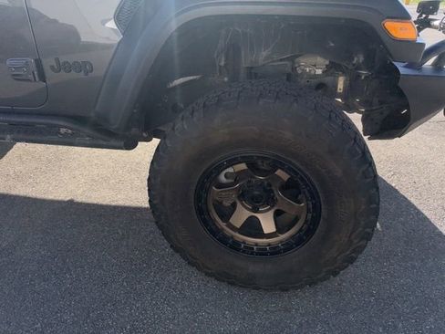 Used 2020 Jeep Wrangler Unlimited Sport S image 24