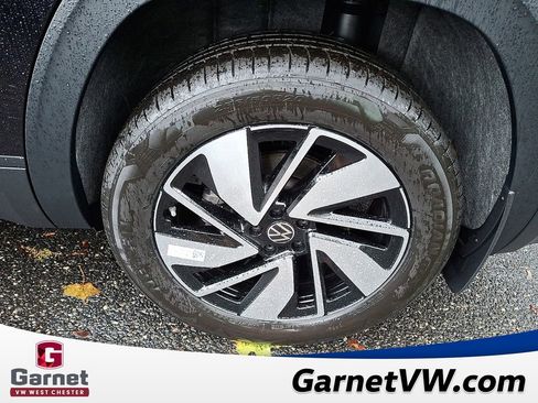 New 2026 Volkswagen Atlas SE image 5