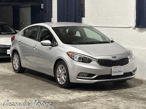Used 2015 Kia Forte EX FWD image 1