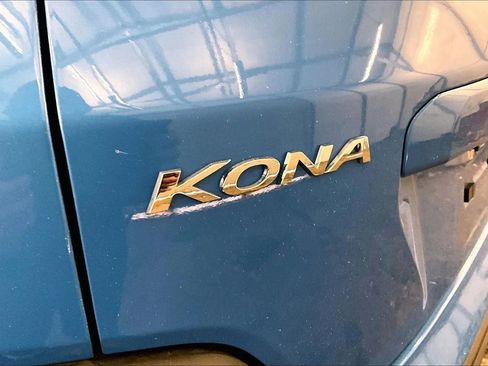 Used 2019 Hyundai Kona SEL image 12