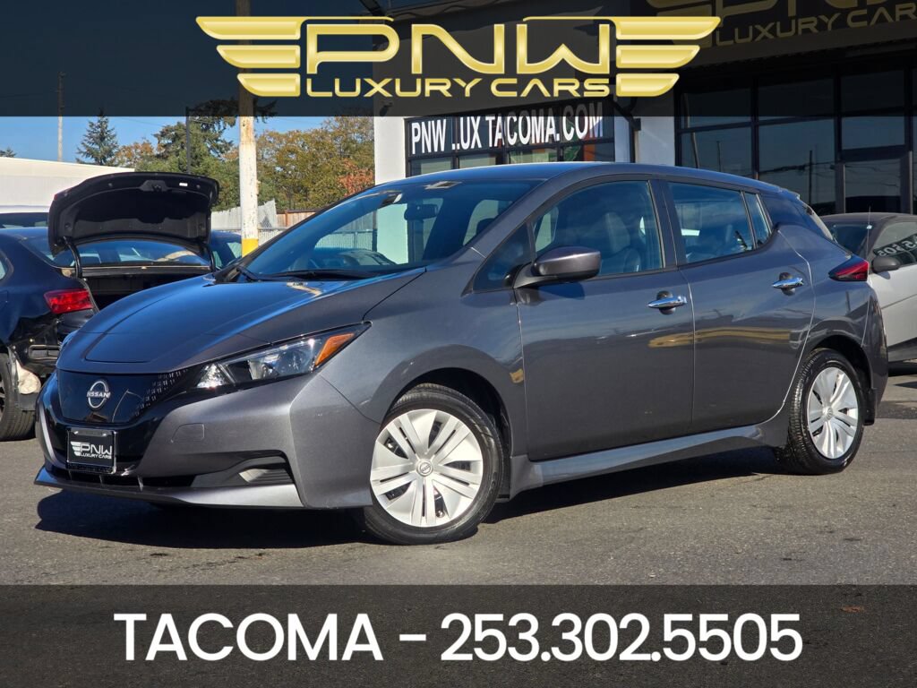 Used 2025 Nissan Leaf S FWD image 1