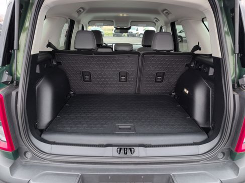 Used 2025 Ford Bronco Sport Badlands image 12