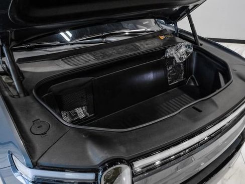 Used 2025 Rivian R1S Adventure AWD/4WD image 54