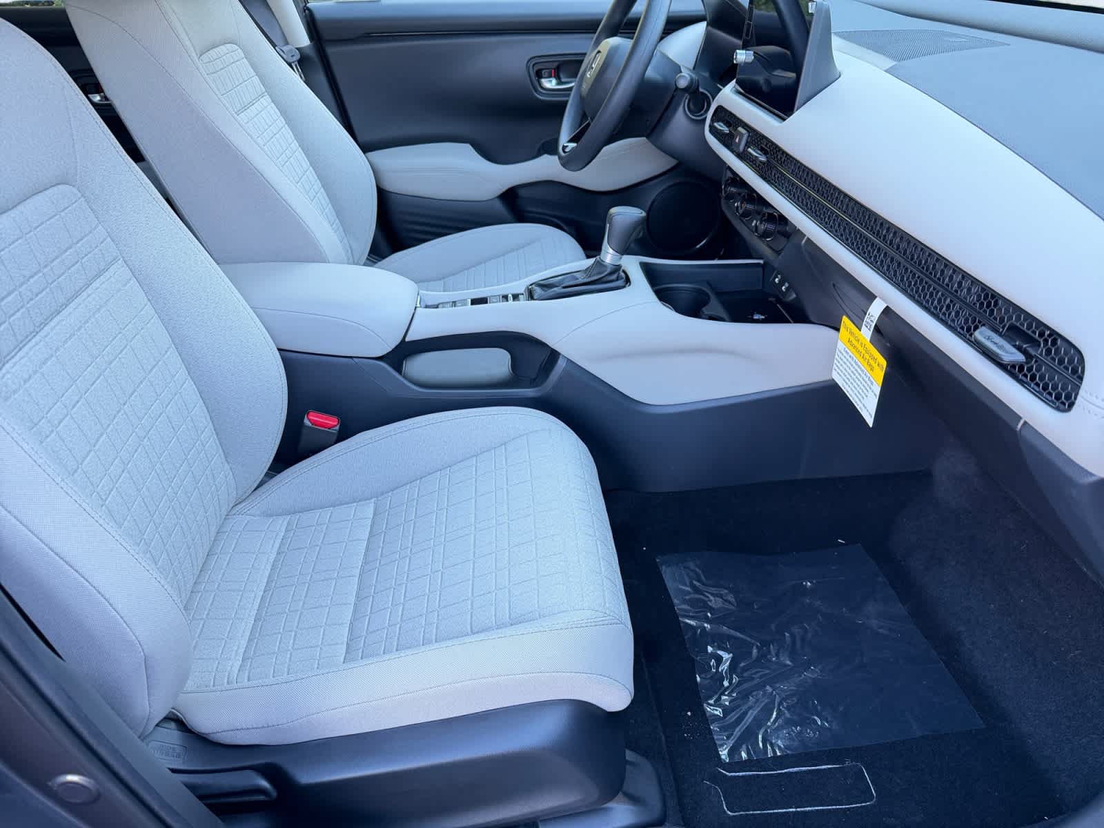 New 2027 Honda HR-V LX image 20