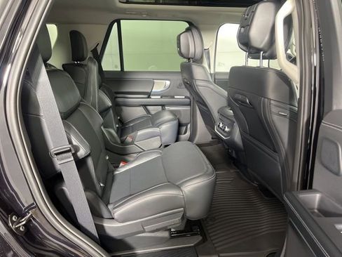 New 2026 Ford Expedition Platinum w/ Driver's Package AWD/4WD image 13