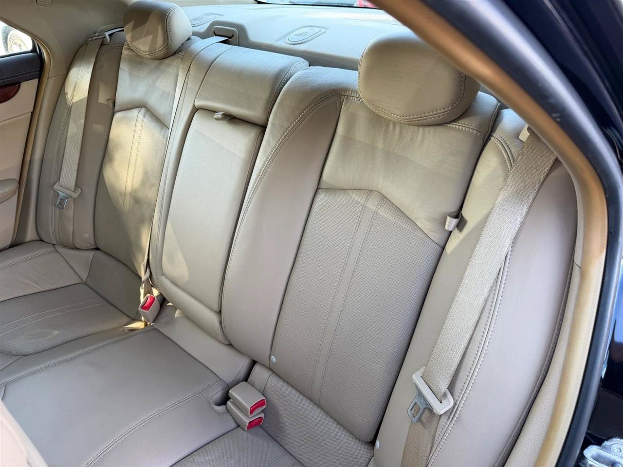 Used 2011 Cadillac CTS Premium AWD/4WD image 29