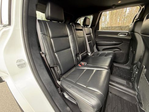 Used 2019 Jeep Grand Cherokee Limited image 37