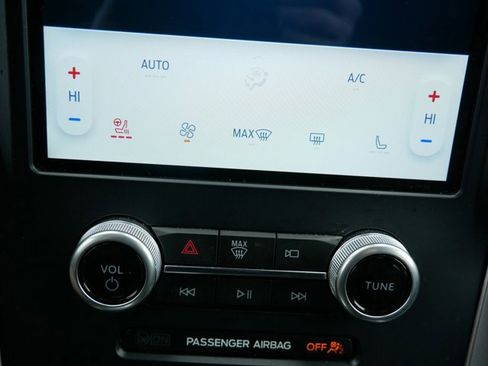 Certified 2022 Ford Edge SEL w/ Convenience Package image 26