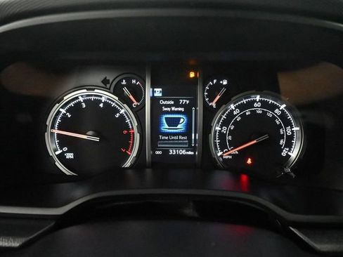 Used 2024 Toyota 4Runner TRD Off-Road image 13