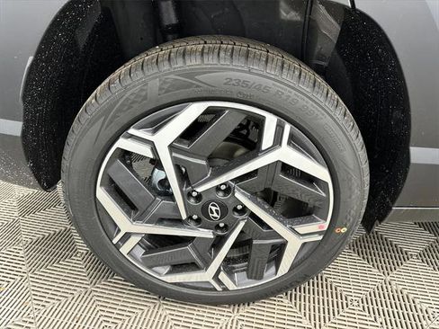 New 2026 Hyundai Kona SEL Premium image 18