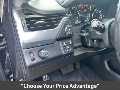 Used 2018 Chevrolet Suburban LT image 49