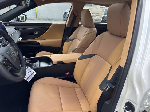 New 2025 Lexus ES 350 w/ Premium Package image 20