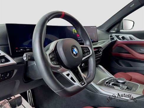 Used 2025 BMW 440i xDrive w/ Premium Package image 9