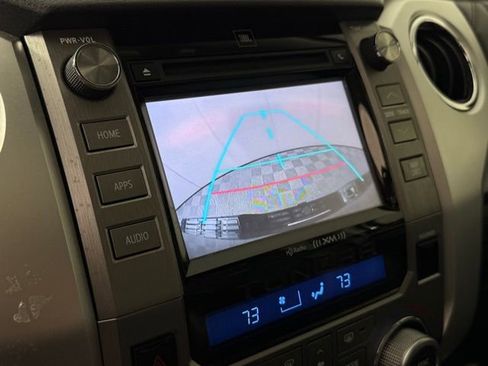 Used 2015 Toyota Tundra Platinum image 18