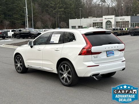 Used 2021 Volvo XC60 T5 Inscription w/ Protection Package Premier image 3