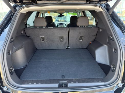 Used 2024 Chevrolet Equinox LT FWD image 35