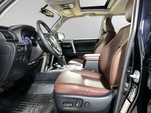 Used 2017 Toyota 4Runner Limited image 2