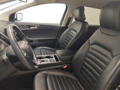 Used 2024 Ford Edge SEL image 17