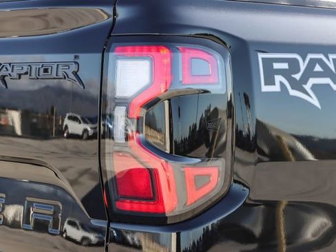 Used 2025 Ford Ranger Raptor image 9