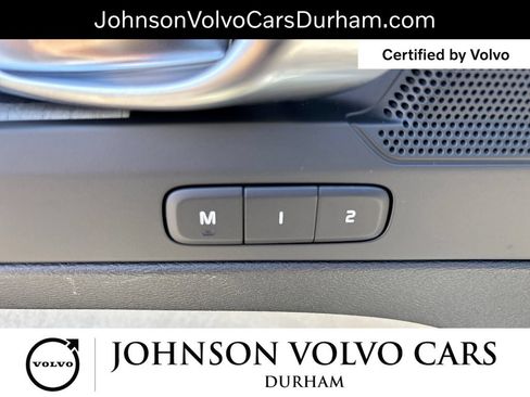 Certified 2026 Volvo XC40 B5 Plus AWD/4WD image 16