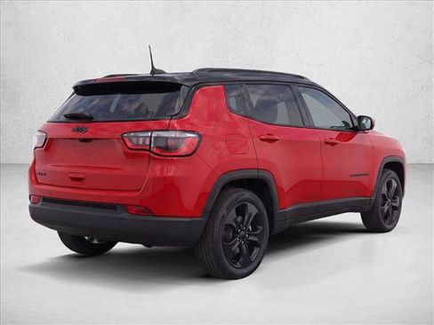 Used 2018 Jeep Compass Latitude AWD/4WD image 7