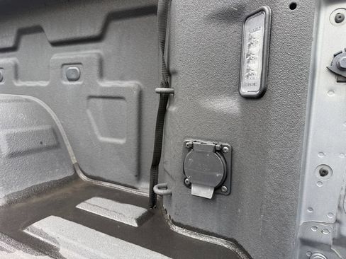 Used 2019 Chevrolet Silverado 1500 RST AWD/4WD image 27