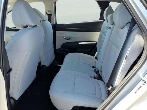New 2026 Hyundai Tucson SE FWD image 10