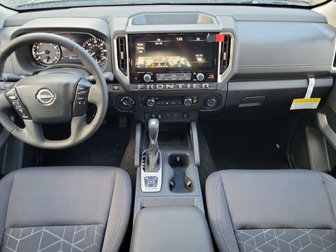 New 2026 Nissan Frontier SV image 14