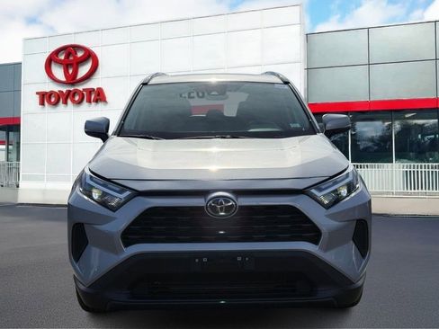 Used 2024 Toyota RAV4 XLE w/ Convenience Package FWD image 13