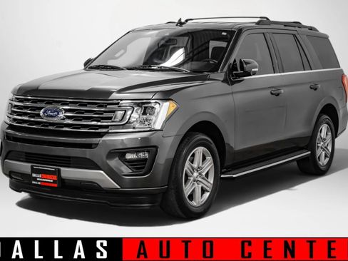 Used 2019 Ford Expedition XLT w/ Equipment Group 202A RWD image 3