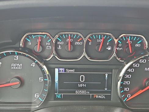Used 2018 GMC Sierra 1500 SLE w/ SLE Value Package AWD/4WD image 23