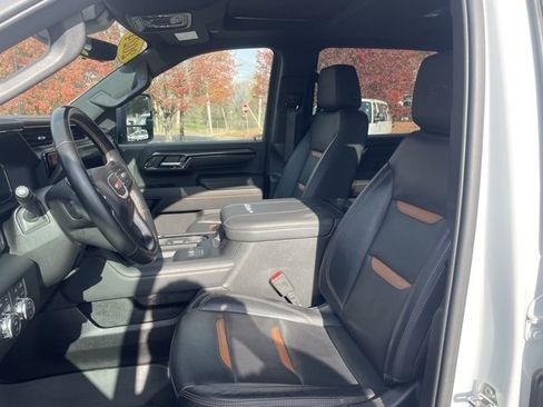 Used 2024 GMC Sierra 2500 AT4 w/ AT4 Premium Plus Package image 13