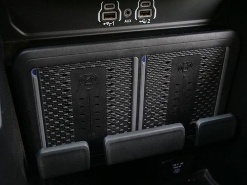 Used 2025 RAM 3500 Lone Star image 17