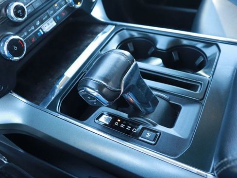 Used 2023 Ford F150 Lariat image 18