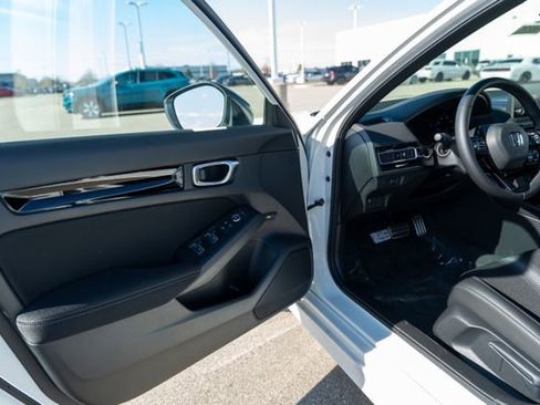 New 2026 Honda Civic Sport image 19