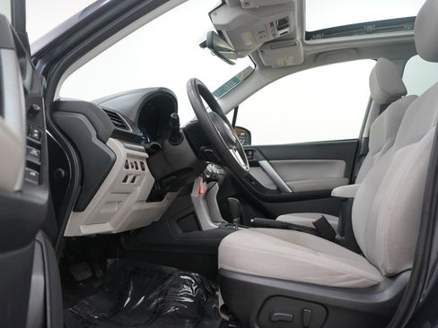 Used 2018 Subaru Forester 2.5i Premium image 22