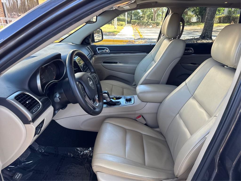 Used 2020 Jeep Grand Cherokee Limited w/ Trailer Tow Group IV AWD/4WD image 9