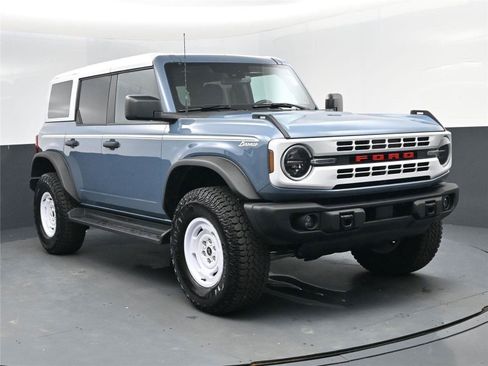 Used 2025 Ford Bronco Heritage Edition image 8