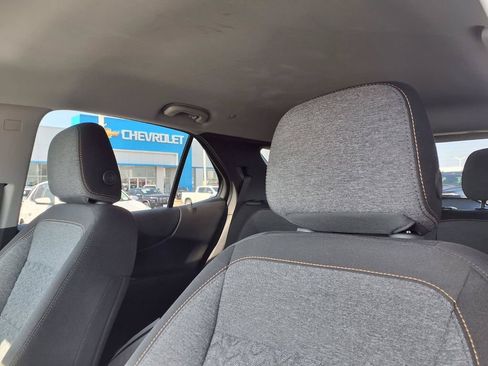 Used 2024 Chevrolet Equinox LT FWD image 17