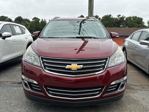 Used 2016 Chevrolet Traverse LTZ FWD image 2