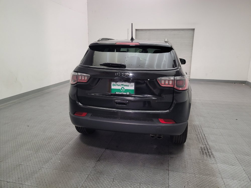 Used 2018 Jeep Compass Latitude w/ Popular Equipment Group FWD image 7